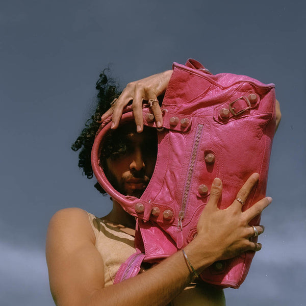 Desire with a J: An Interview With @josaiababy