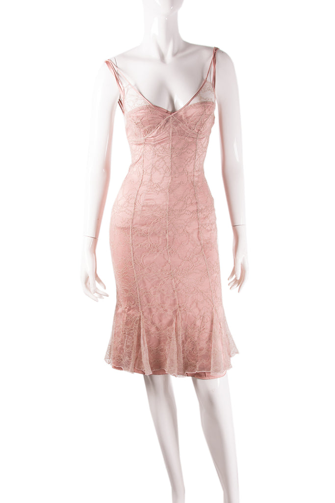 Dolce and Gabbana Pink Lace Dress - irvrsbl