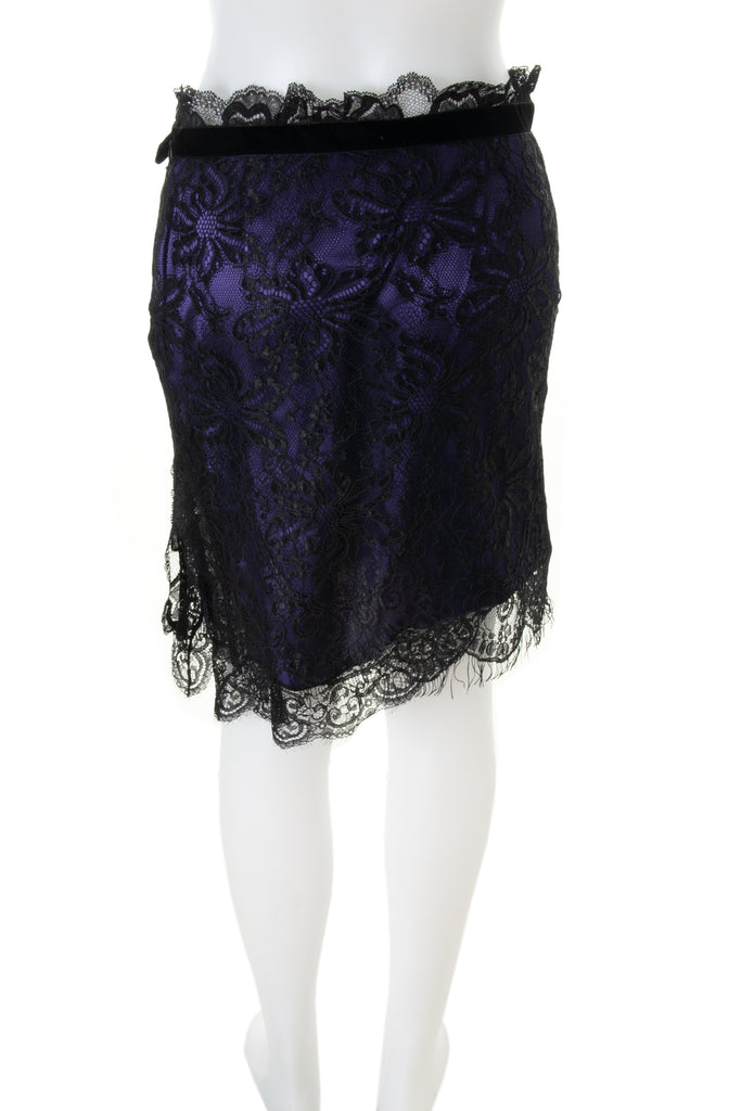 Dolce and Gabbana Lace Skirt - irvrsbl