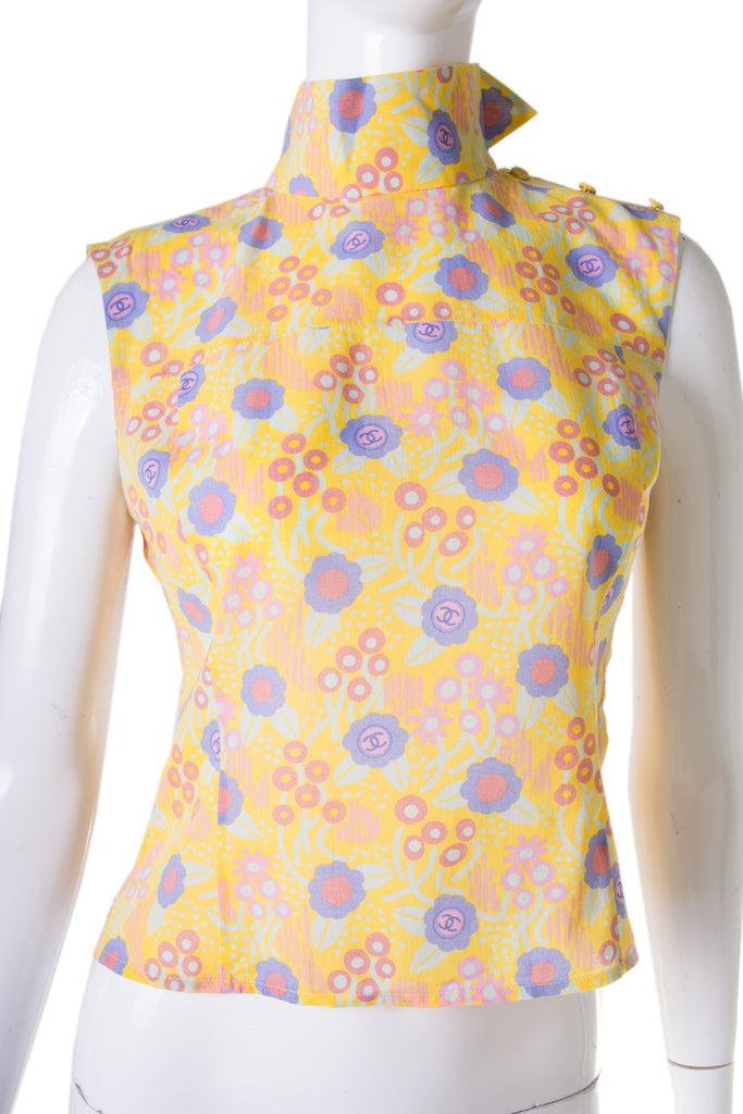 Chanel 03S Floral Printed Top - irvrsbl