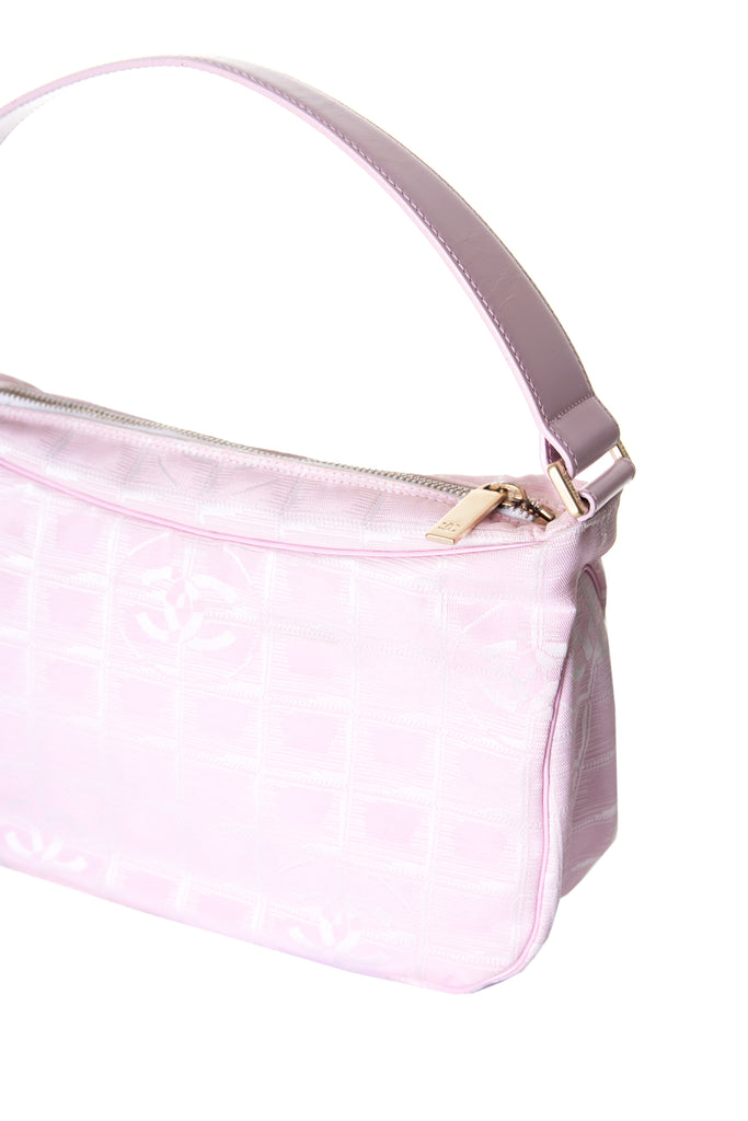 Chanel Pink CC Handbag - irvrsbl