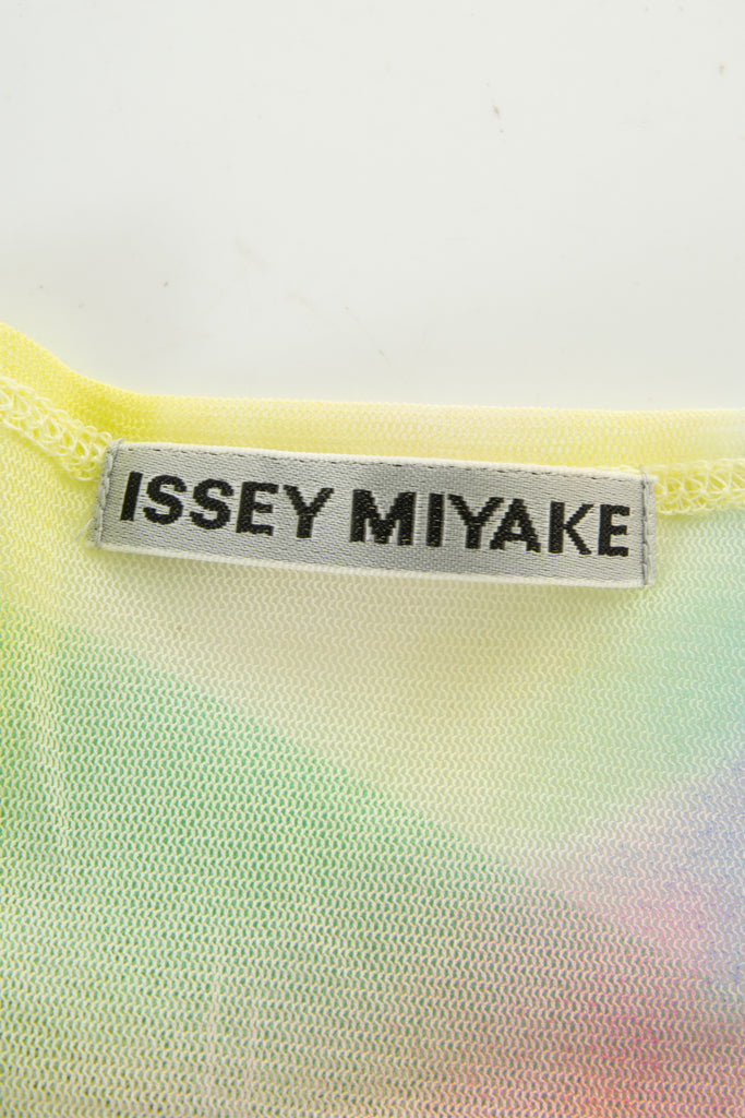 Issey Miyake Pastel Mesh Top - irvrsbl
