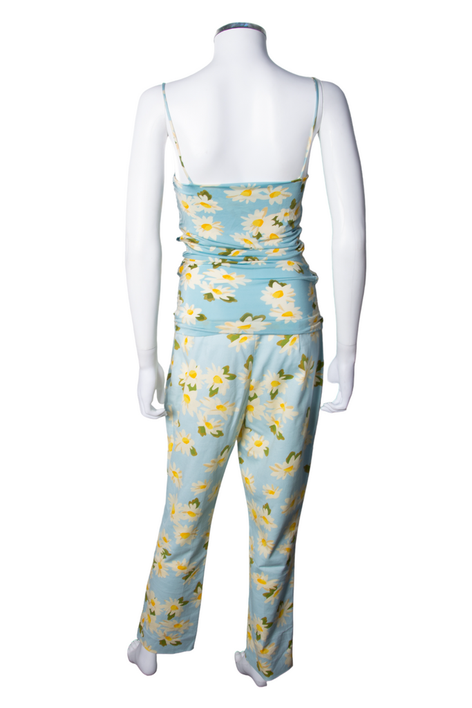 Moschino Flower Set - irvrsbl