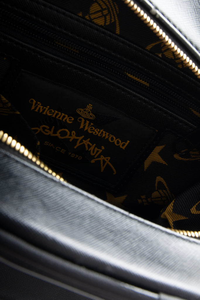 Vivienne WestwoodBlack Orb Bag- irvrsbl