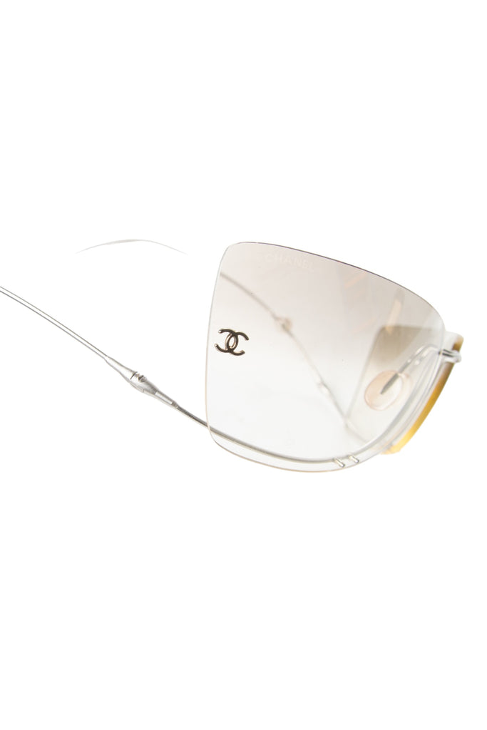 Chanel Rare 2000s Pearl Sunglasses - irvrsbl