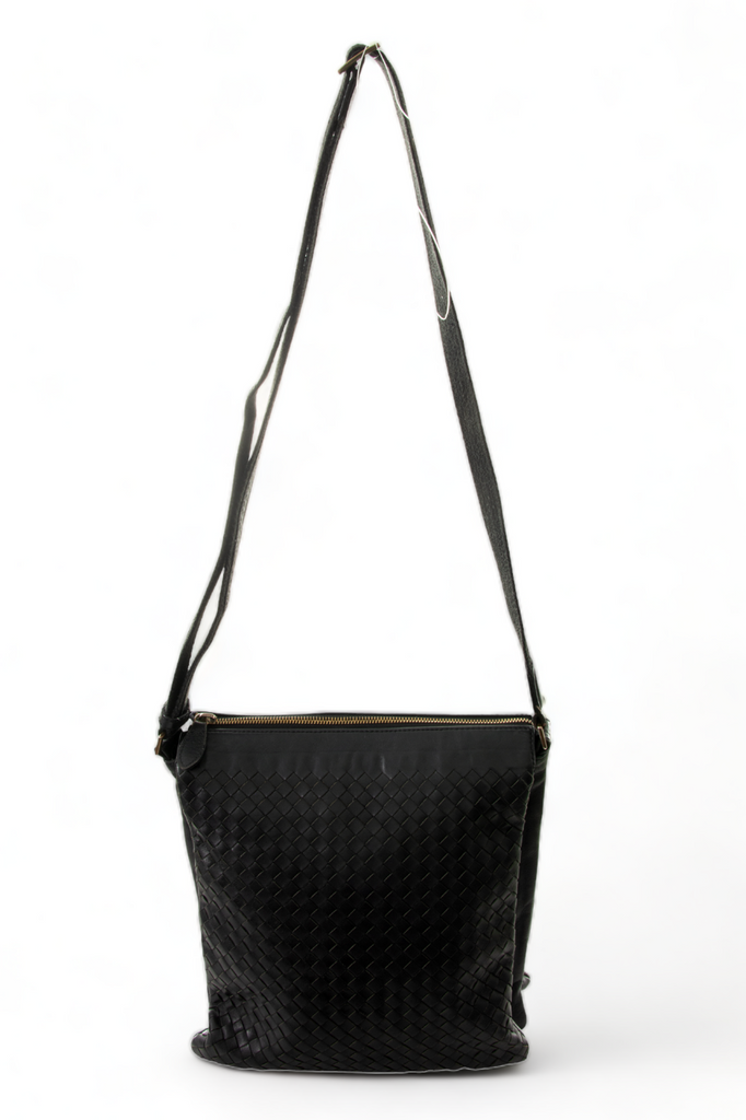 Bottega Veneta Braided Leather Messenger Bag - irvrsbl