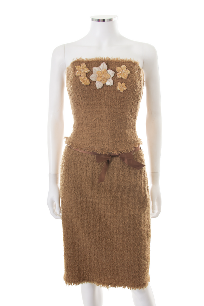 Moschino Tweed Corset with Flower Detail - irvrsbl