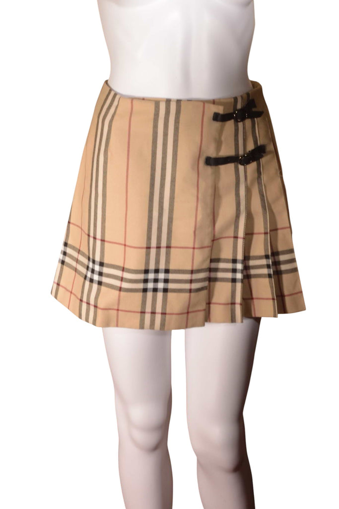 Burberry Pleated Skirt - irvrsbl