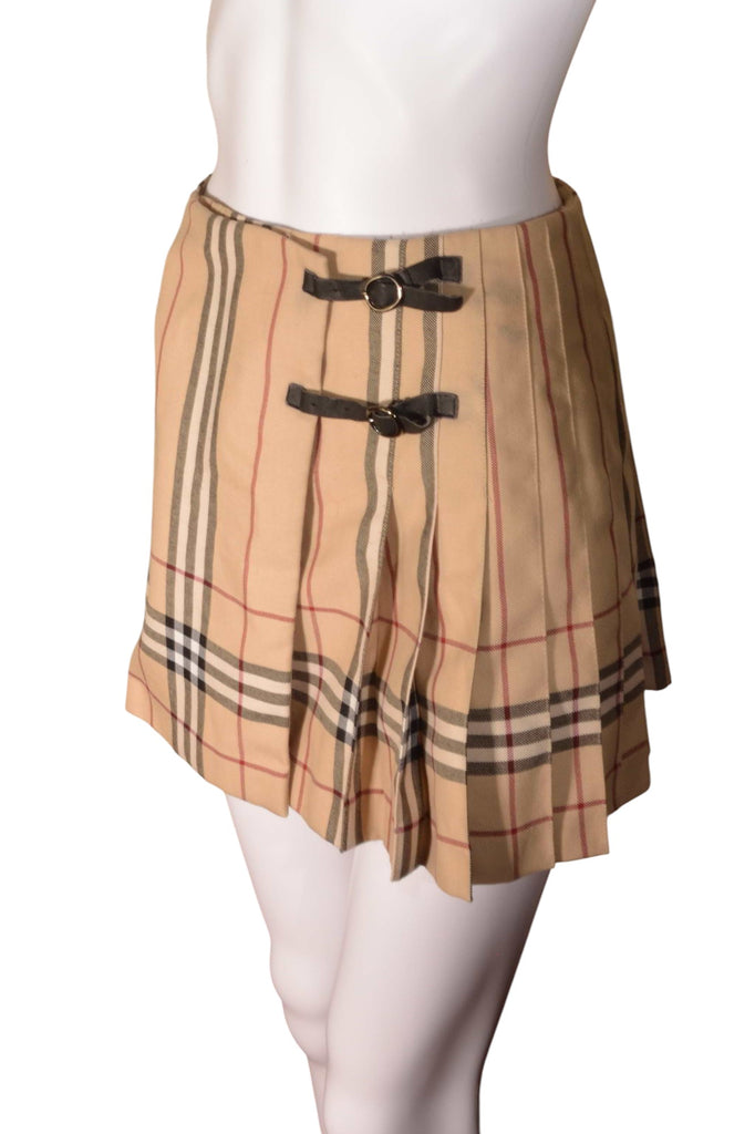 Burberry Pleated Skirt - irvrsbl