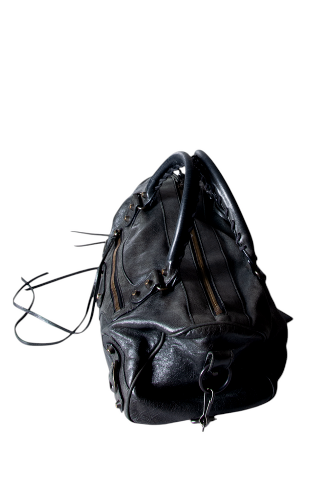 Balenciaga Twiggy Handbag in Black - irvrsbl