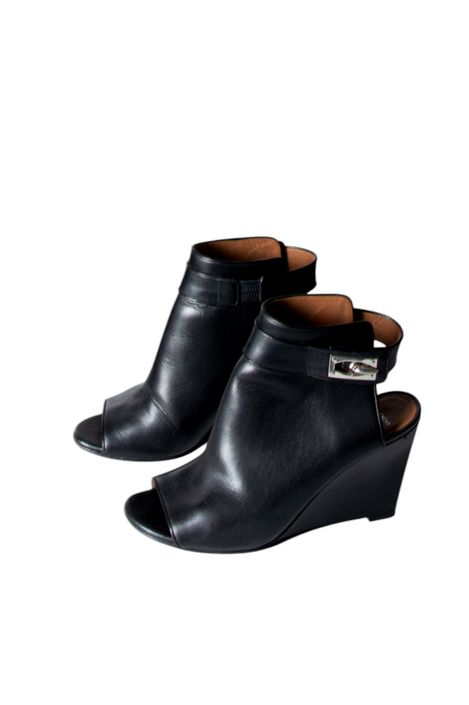 Givenchy Shark Wedges - irvrsbl