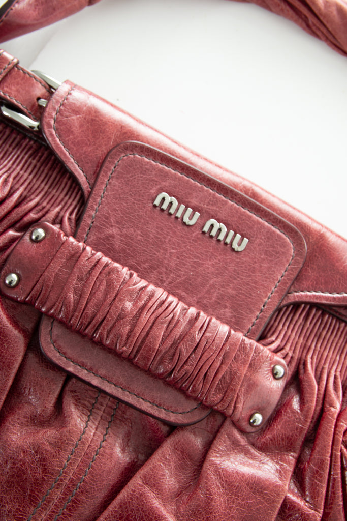Miu MiuMatelasse Bag in Red- irvrsbl