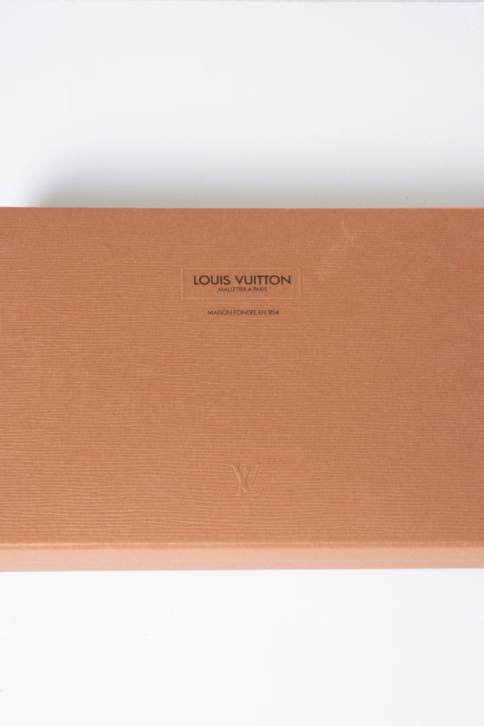 Louis Vuitton Floral Pochette in Tan - irvrsbl