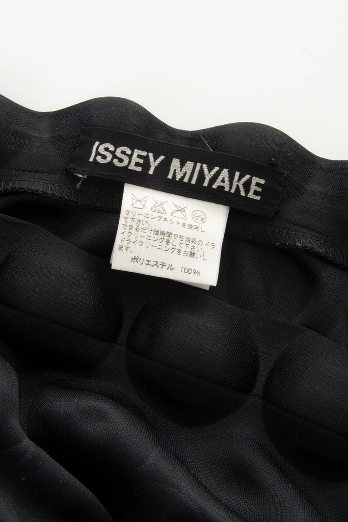 Issey Miyake Bubble Skirt - irvrsbl
