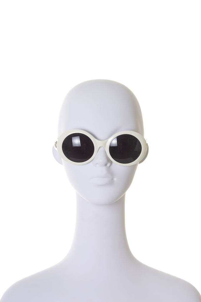 GucciOversized White Sunglasses- irvrsbl