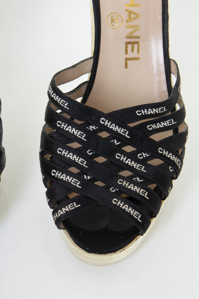 Chanel Logo Heels - irvrsbl