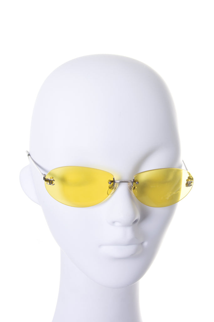 Chanel 4013 c.124/85 Sunglasses - irvrsbl