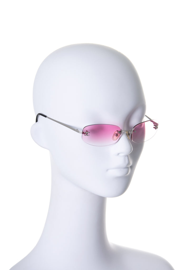 Chanel Pink Ombre CC Sunglasses - irvrsbl