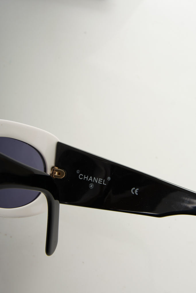 Chanel05252 C0200 Monochrome Sunglasses- irvrsbl