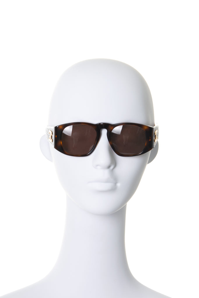 ChanelTortoiseshell quilted sunglasses- irvrsbl