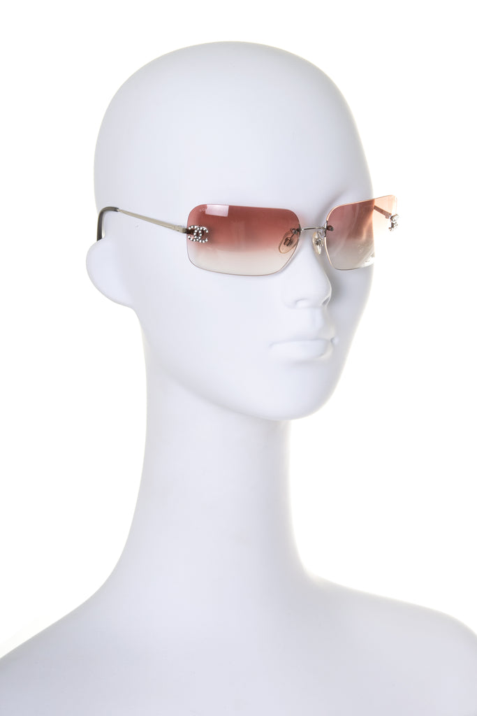 Chanel Diamanté sunglasses - irvrsbl