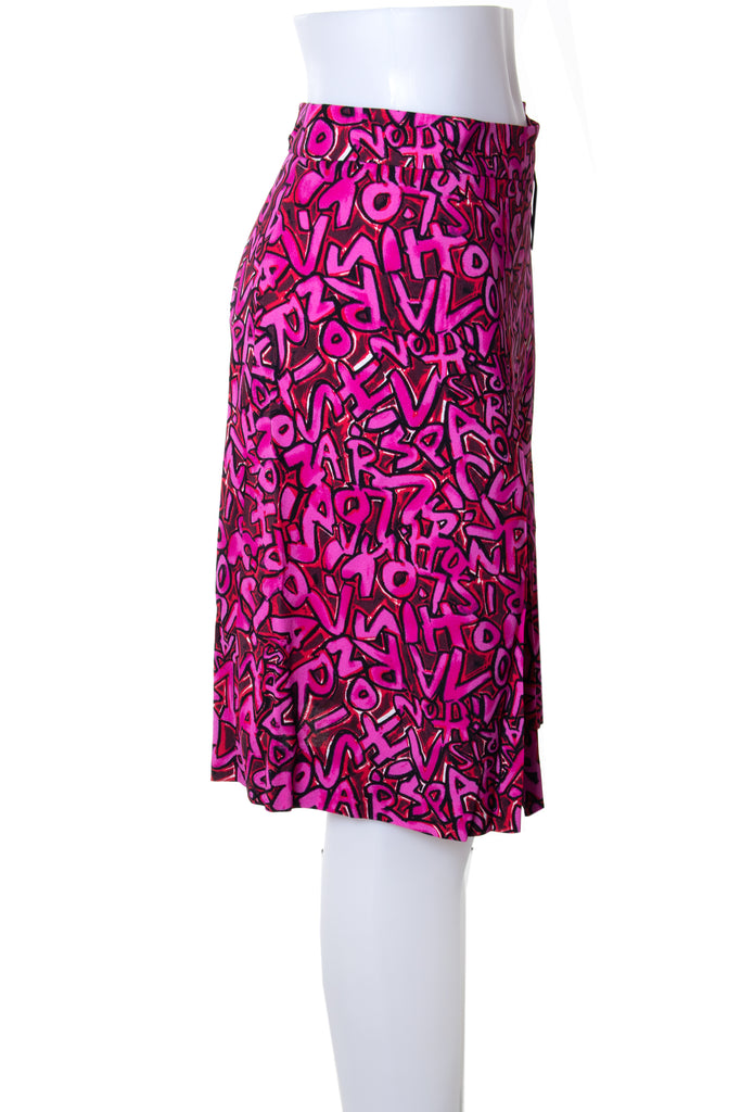 Louis Vuitton Graffiti Print Skirt - irvrsbl