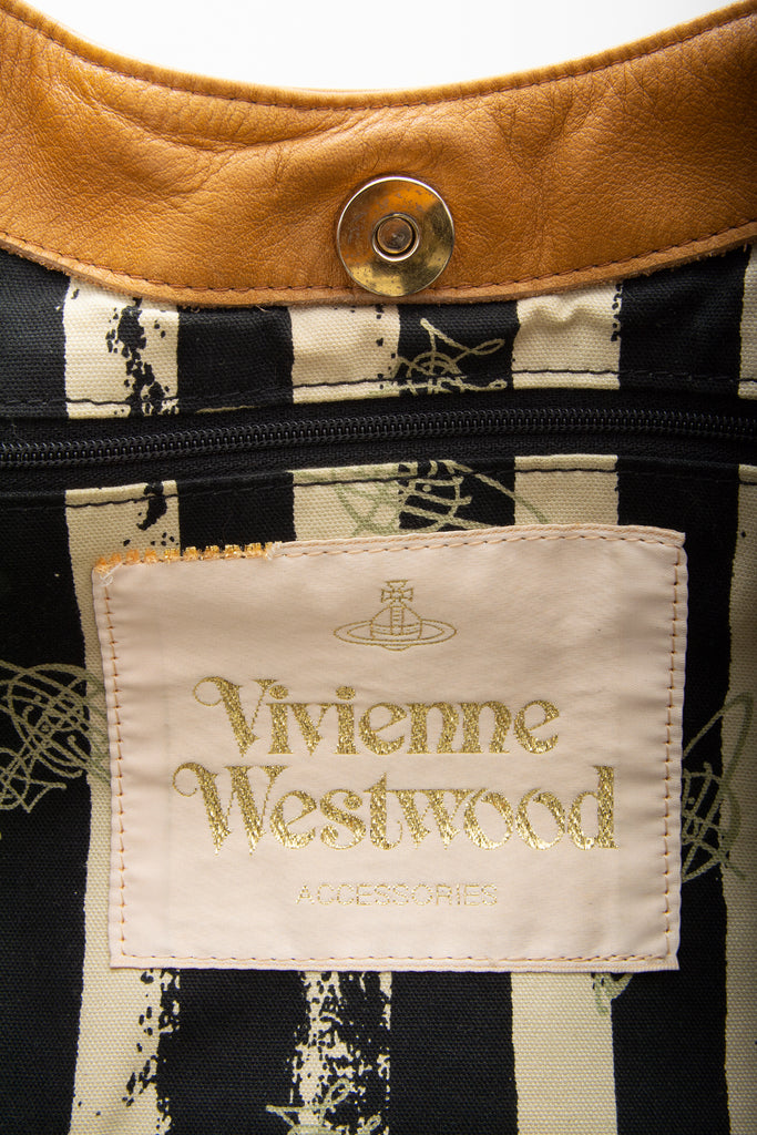 Vivienne WestwoodOrb Bag in Tan- irvrsbl