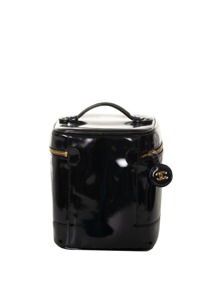 ChanelPatent Vanity Bag- irvrsbl