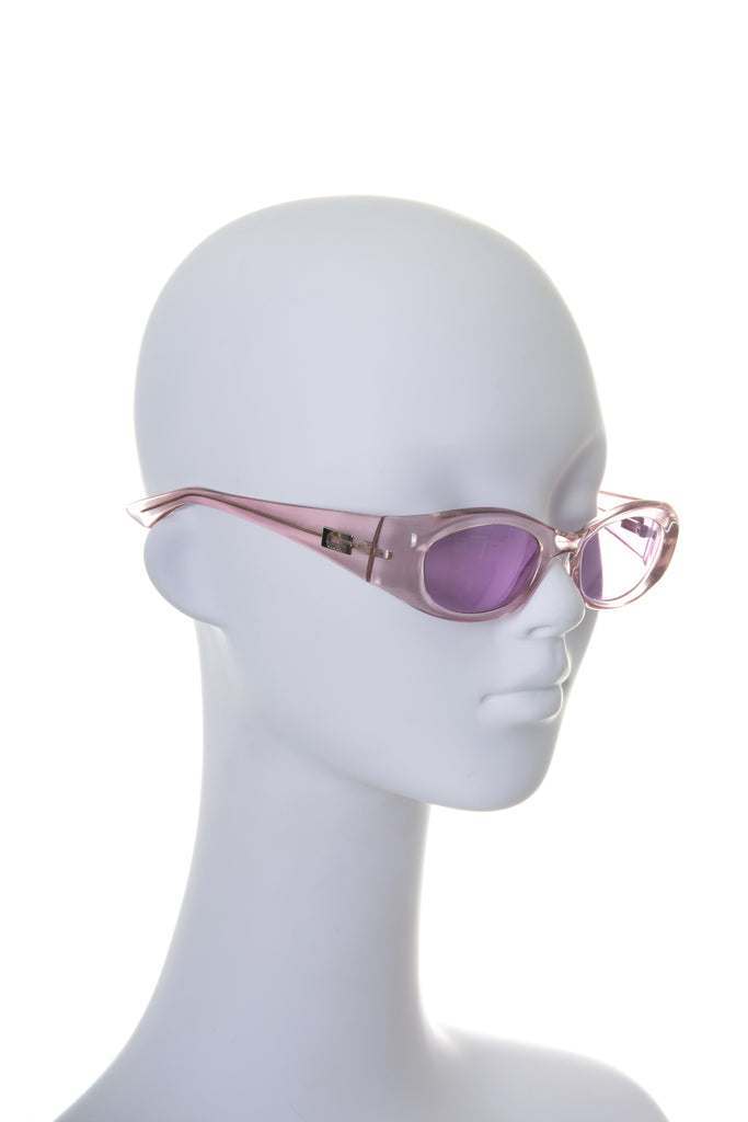 Gucci Pink Sunglasses - irvrsbl