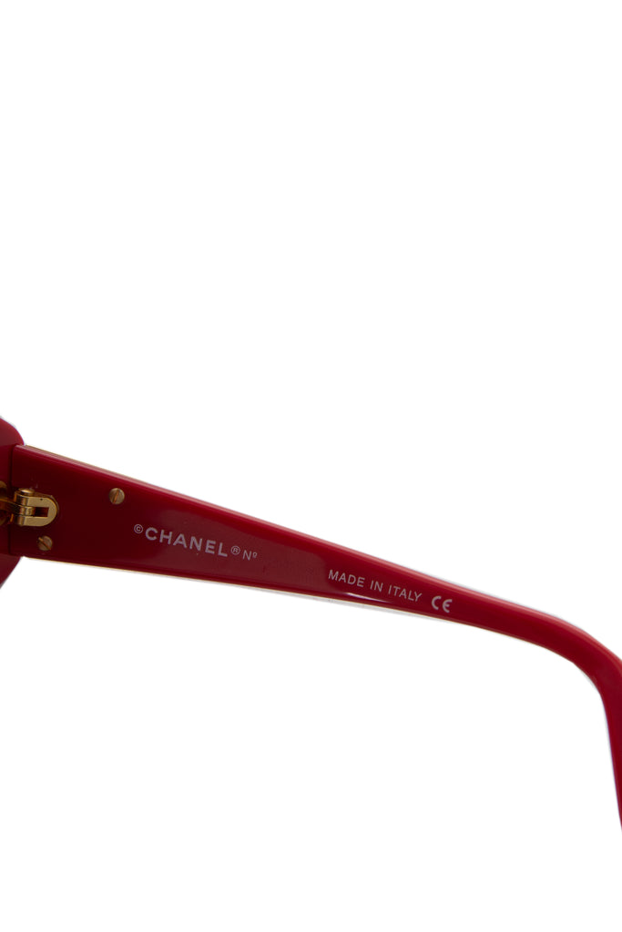 ChanelQuilted Red Sunglasses- irvrsbl