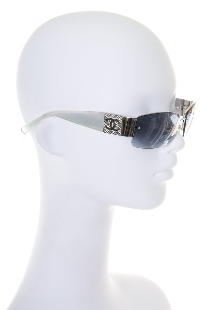 ChanelCC Strass Sunglasses- irvrsbl
