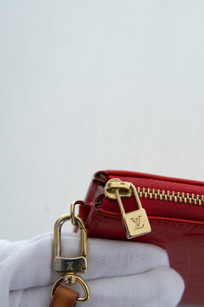 Louis Vuitton Vernis Bag in Red - irvrsbl